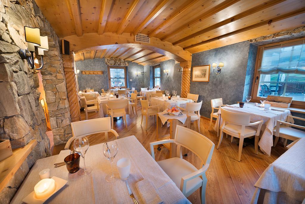 Hotel Astra Livigno Exterior photo
