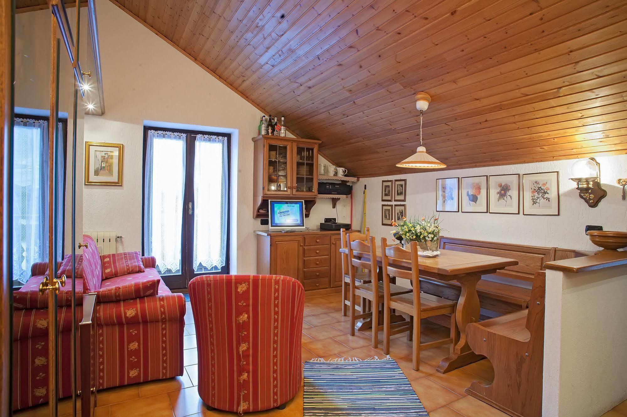 Hotel Astra Livigno Exterior photo